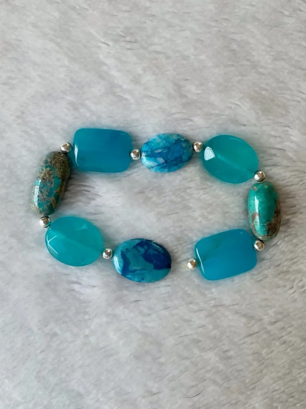 Elegant Turquoise Beaded Bracelet